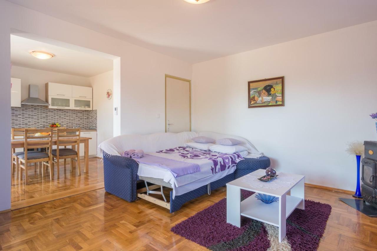 Apartments Lotus Sukošan Exteriér fotografie
